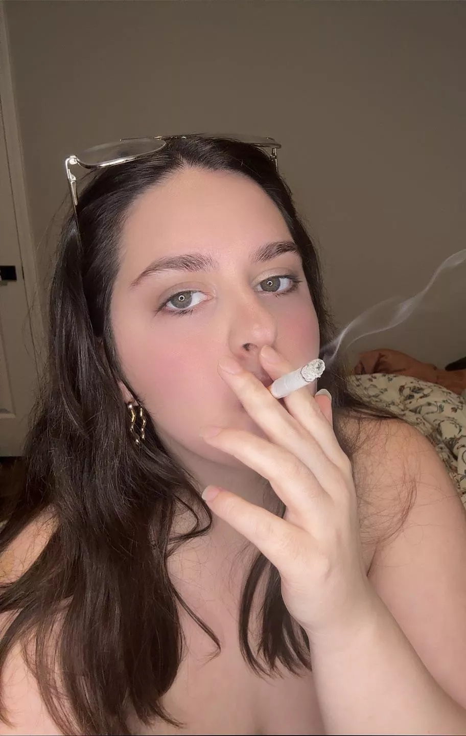 Mom’s deserve a smoke🥰