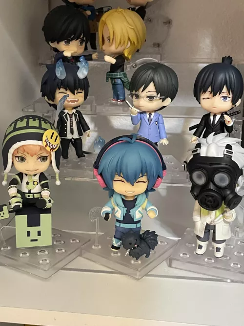 Money buys happiness (dmmd)