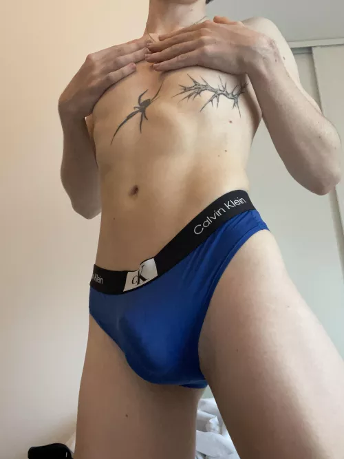 my bsf said i should try hers on 