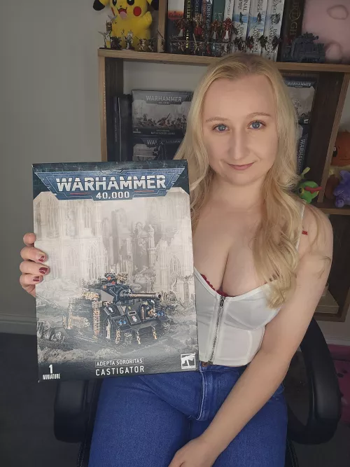 Need a guy that likes mini painting dates🥺