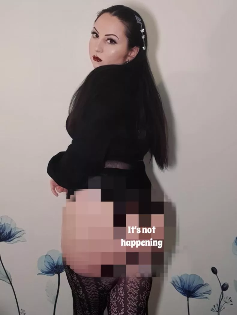 Nothing like clusters of skin tone colored squares am I right fellas?