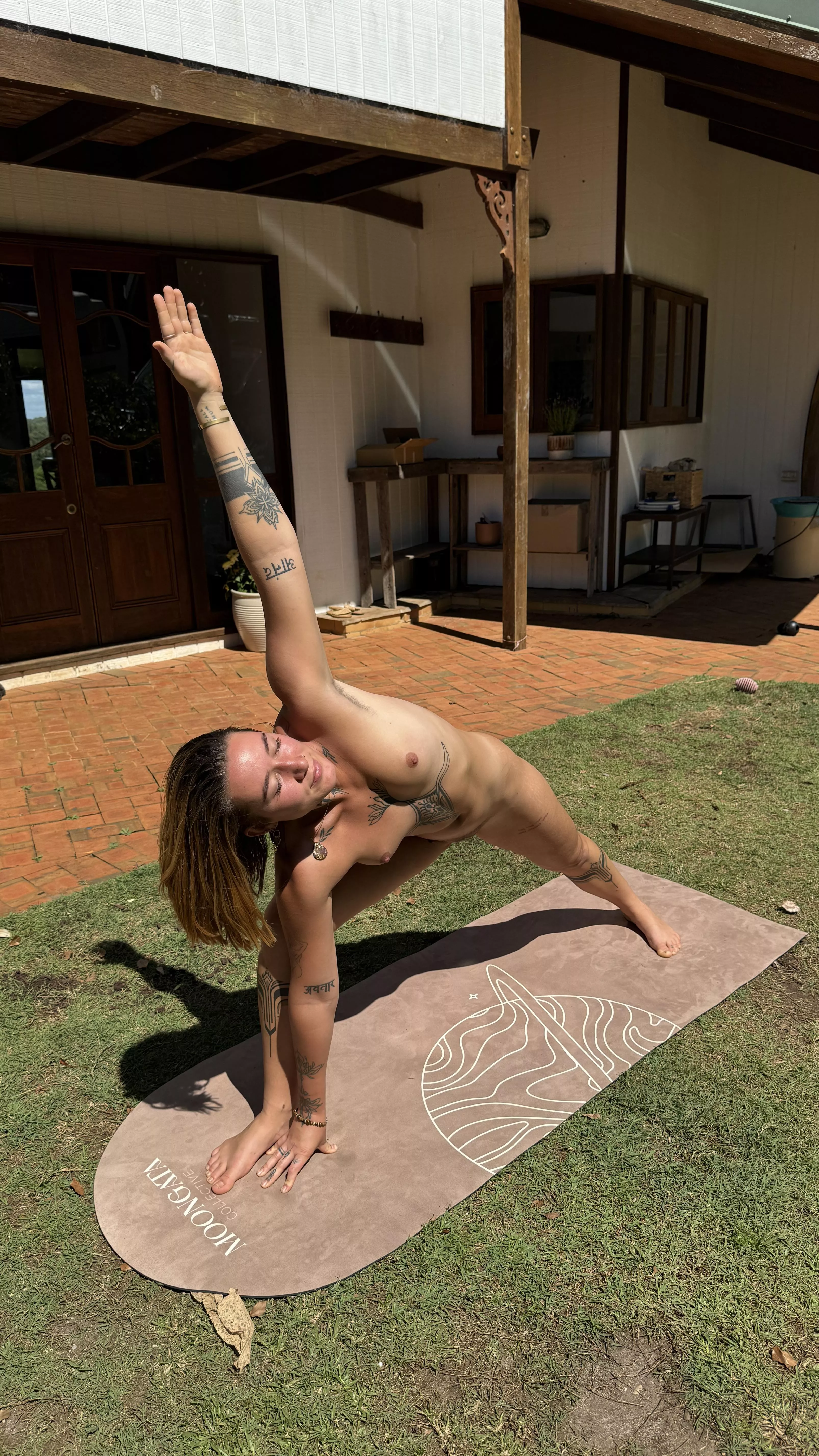 nothing relaxes me more than yoga