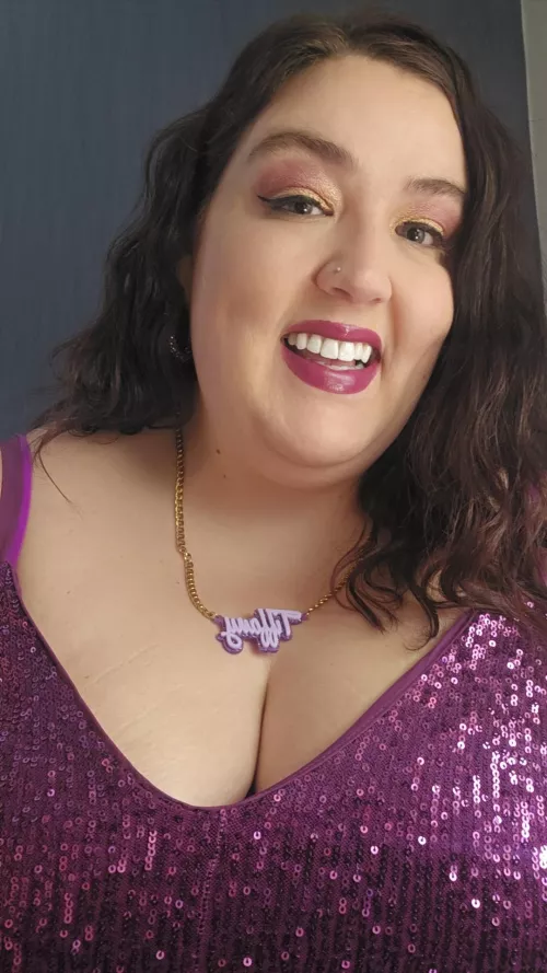 Purple sequin babe 💜 