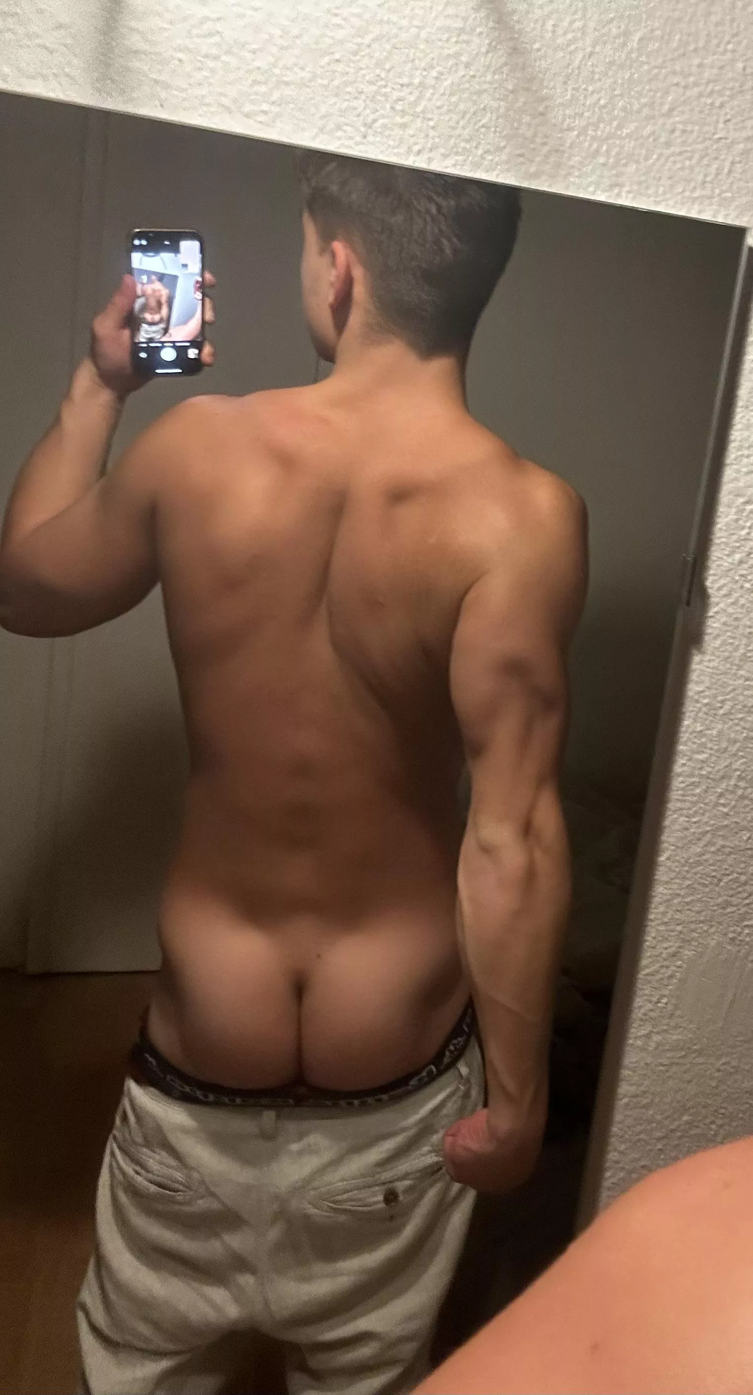 Rate my butt from 1 to 10