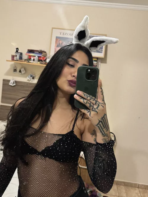 Spending my Halloween here at NM as a naughty bunny! Who's up for a spooky fun??