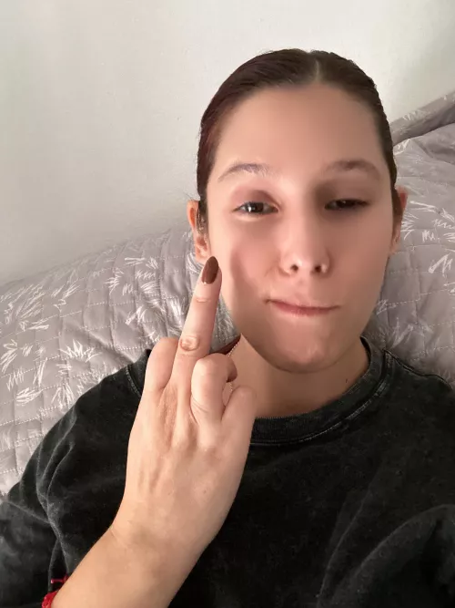 This clown goddess doesn’t play with naughty boys… but I’ll let you kneel and kiss my feet. Trick or humiliation?