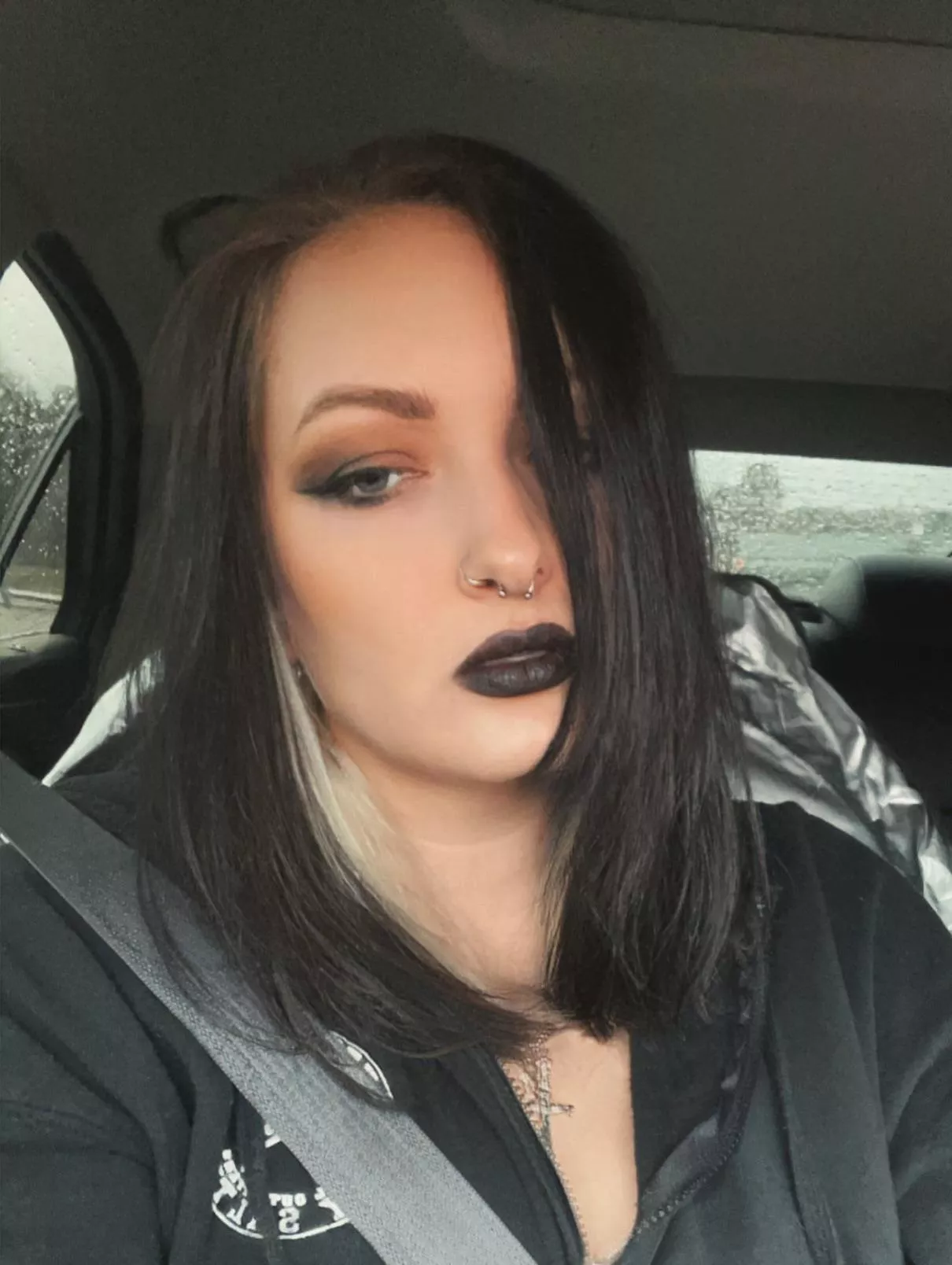 this Halloween, you’re mine 🔪 