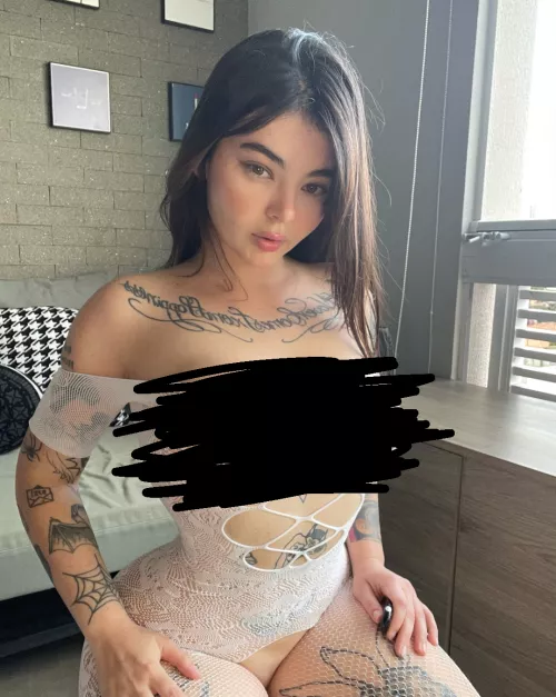 Upvote for uncensored and check dms 💋