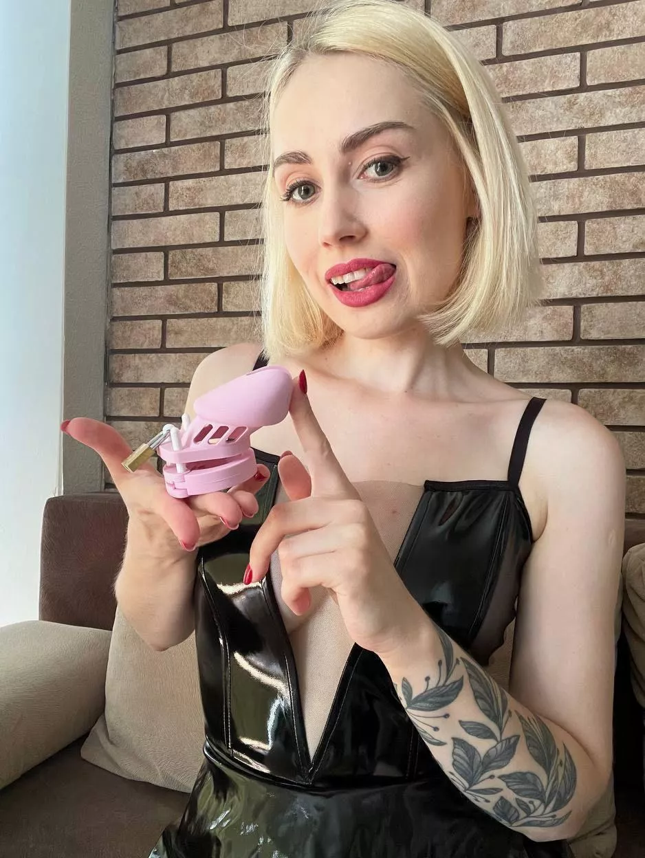 Was the first chastity you put on voluntary? Or were you forced?
