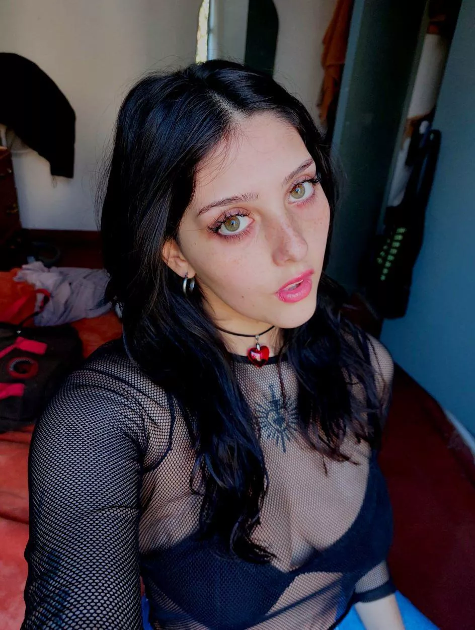 What are you gonna play while I blow you?