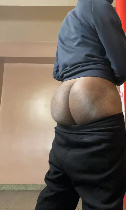 Who wants to nut in me ? 