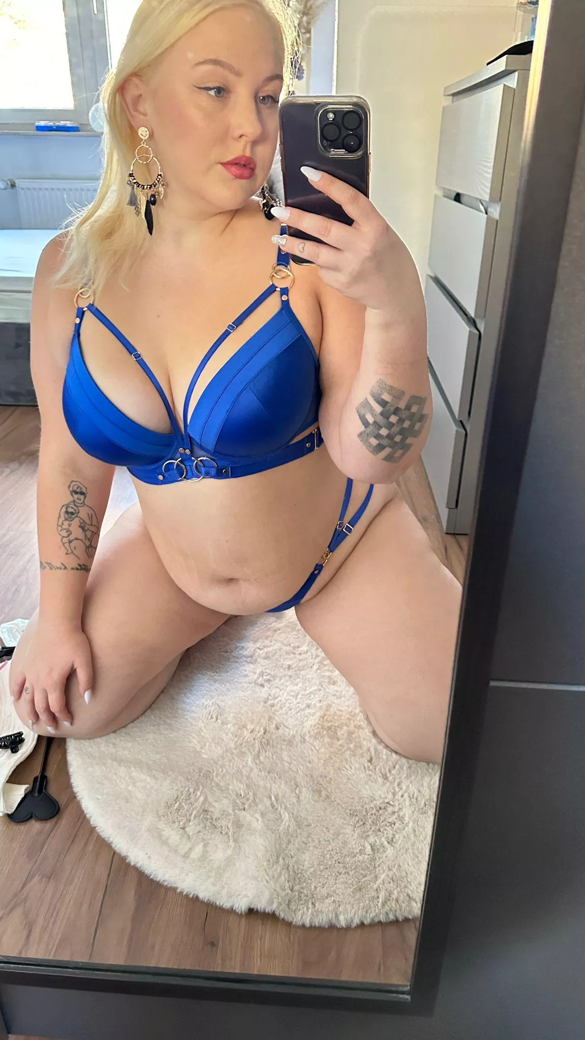 Will you help me prepare for dinner. Or you want me for dessert.