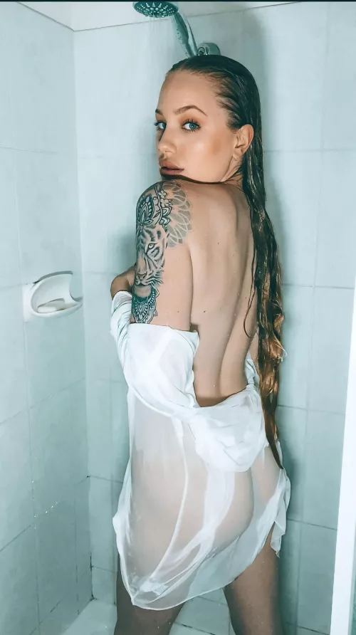 Will you join me in the shower ? Or watch me have a shower?