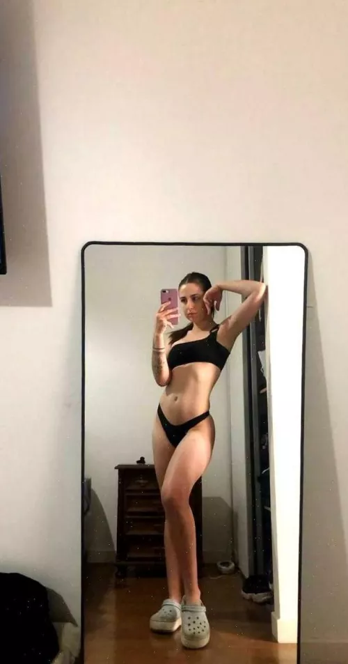 Would you f#ck me until I’m screaming for mercy?!💋⭐