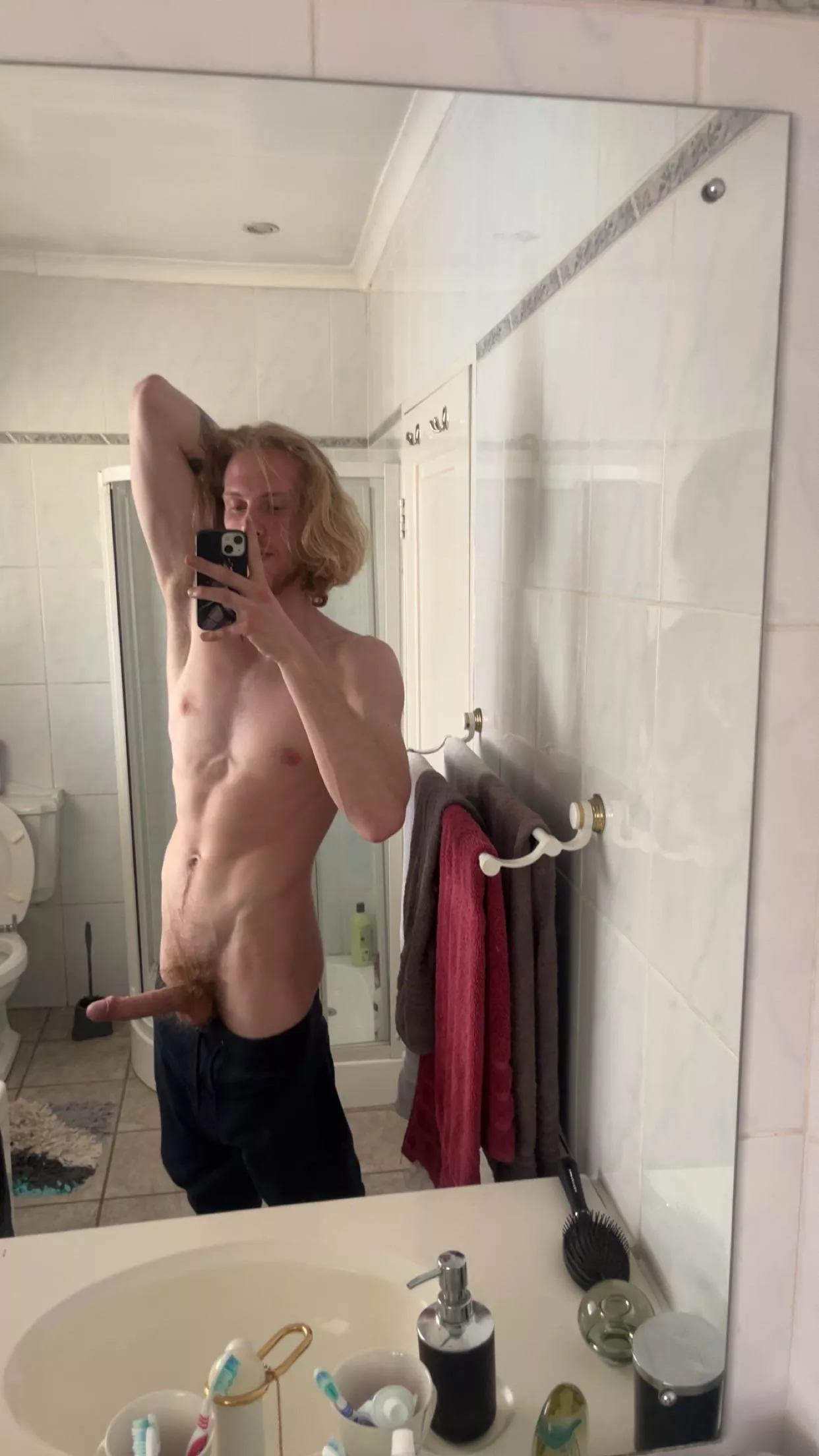 You like gamer cock?💦