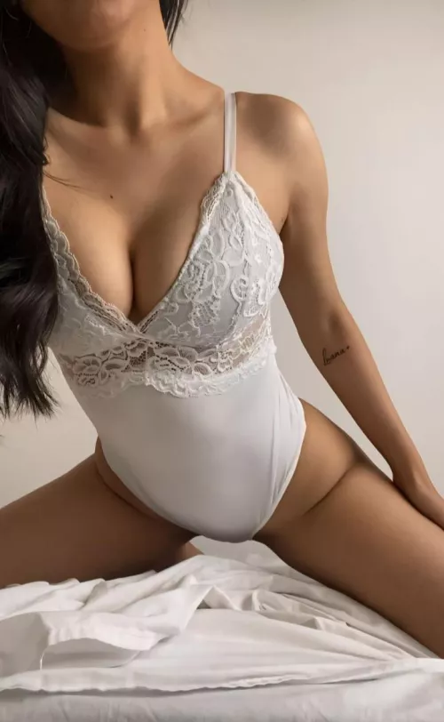 your face between them👅