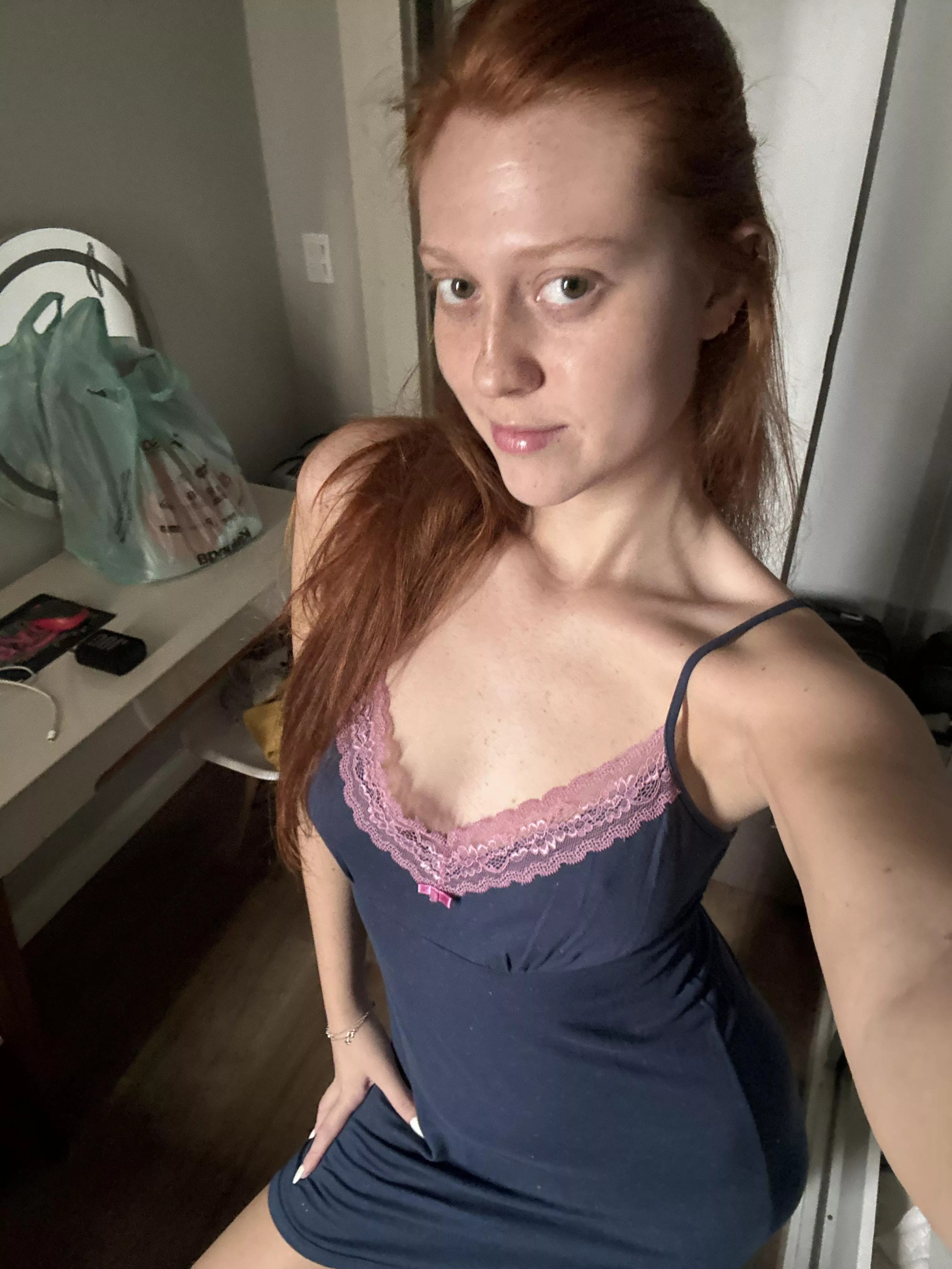 Your redhead puppet ready to serve you.