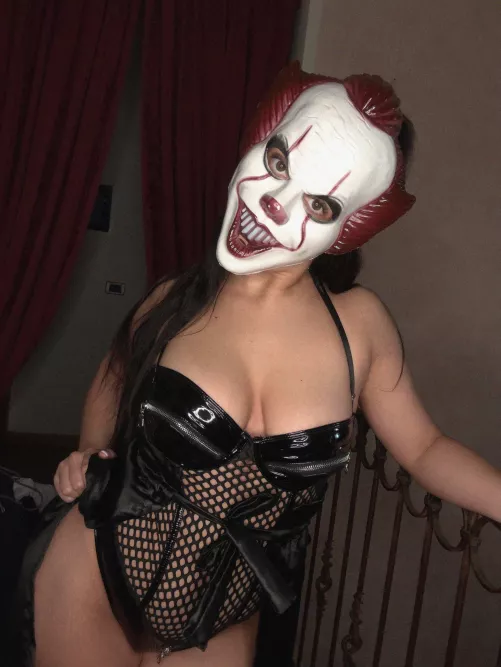 22F RVA this one piece is just for show... wait till u see what happens after dark! 