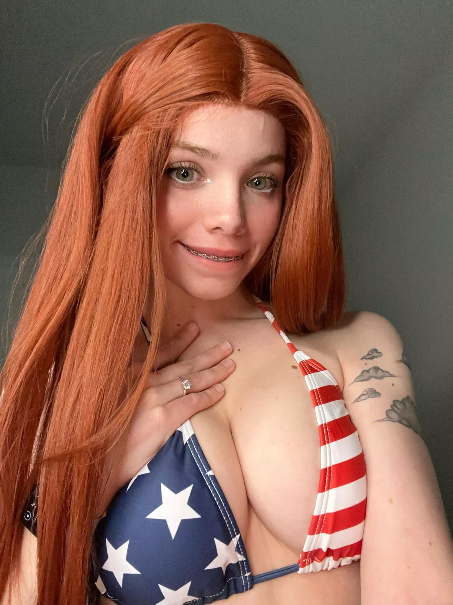 brace face egirl cutie! you smashing?