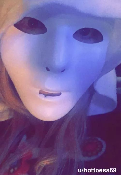 Go make it rain confetti on my youpay goons & goblins 🧡🖤