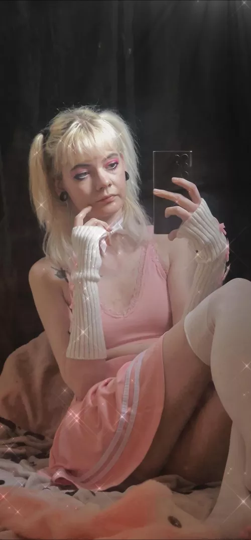 I'm not shy, I'm just selective about who I flirt with💞👀