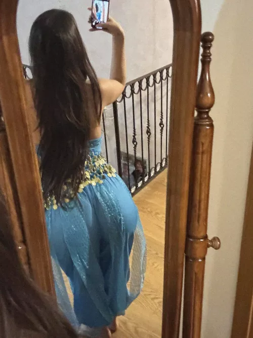 im soooo ready to slay my princess jasmine outfit..hoping ppl will like it!!