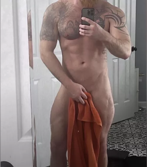 [M] Looking for a beautiful woman to hangout with. [NSFW]