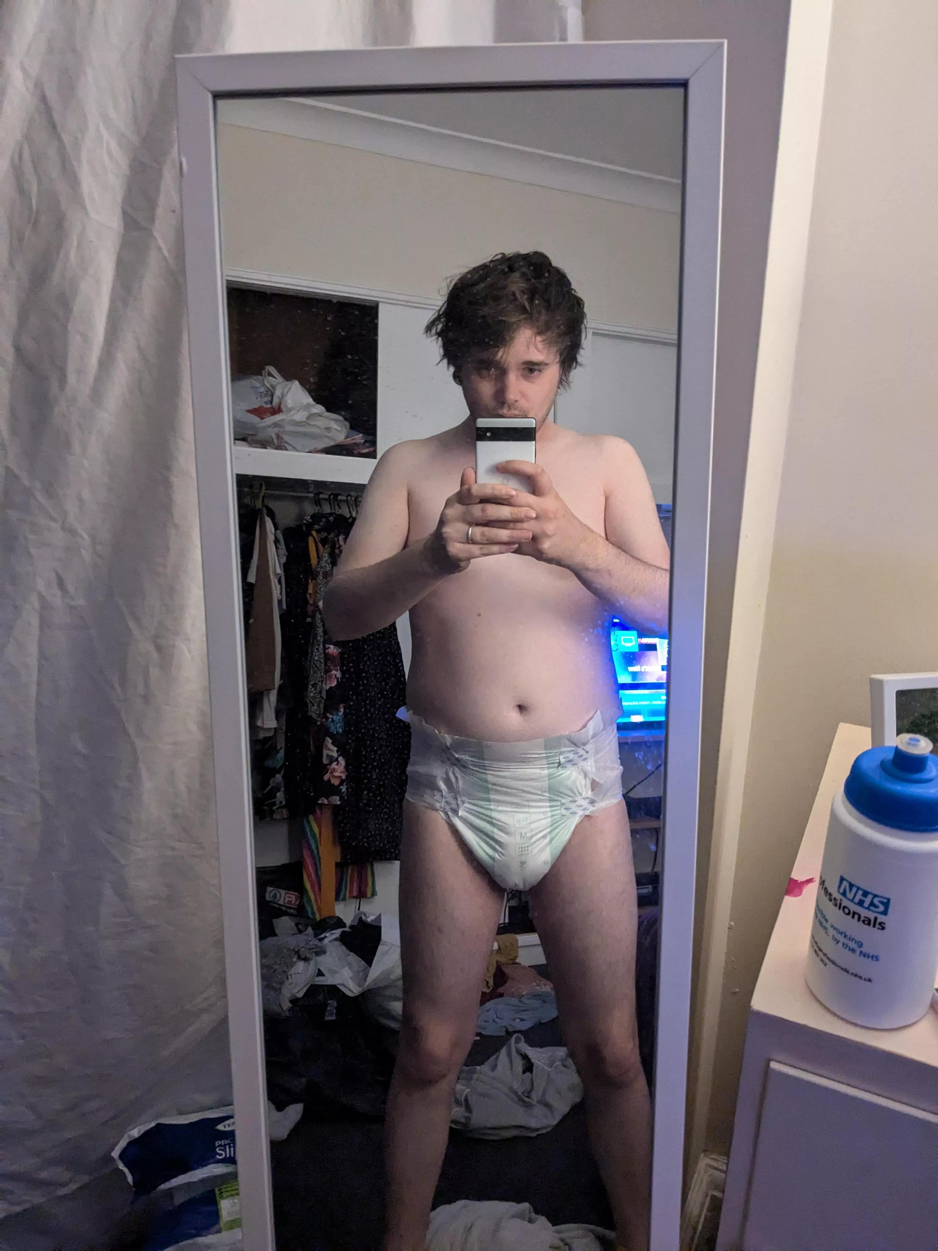 Mammy put me in a clean nappy 