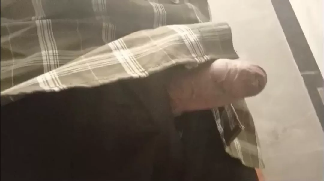 My Married team manager (38F) loves getting me hard at work just to make me send her pictures of my (27M) hard cock. She's such a tease