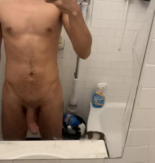 Send me a dm if ur in queens 