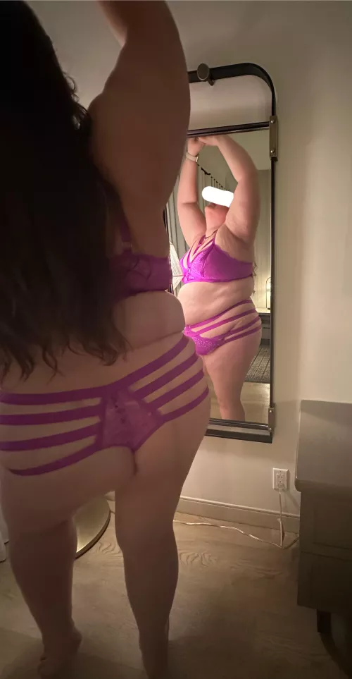 Tick or treat don’t confuse the c words I want cash not candy