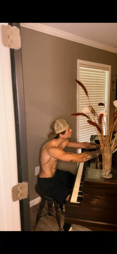 what can i play for you?🖤🎶