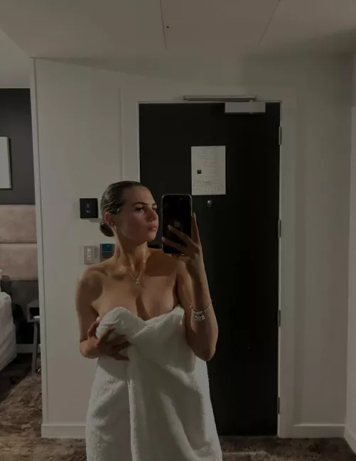 You are lucky to be able to see this xoxo 