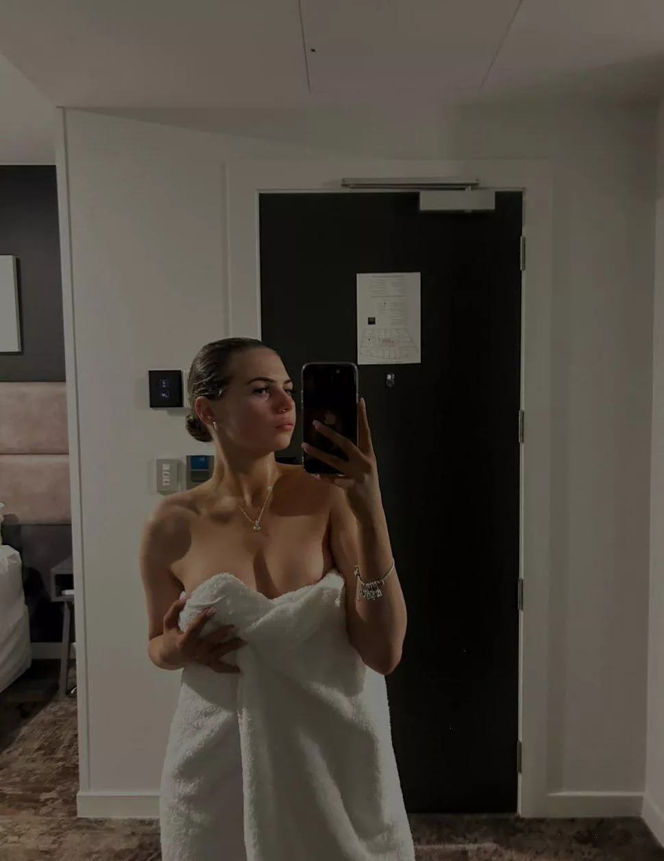 You are lucky to be able to see this xoxo 