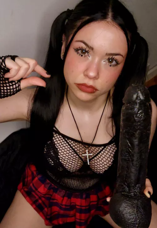 You little shirmp is so fucking useless to a Goddess like me... that your only destiny is to surrender as a slave and worship your gothic Mistress fulfilling her every whim...