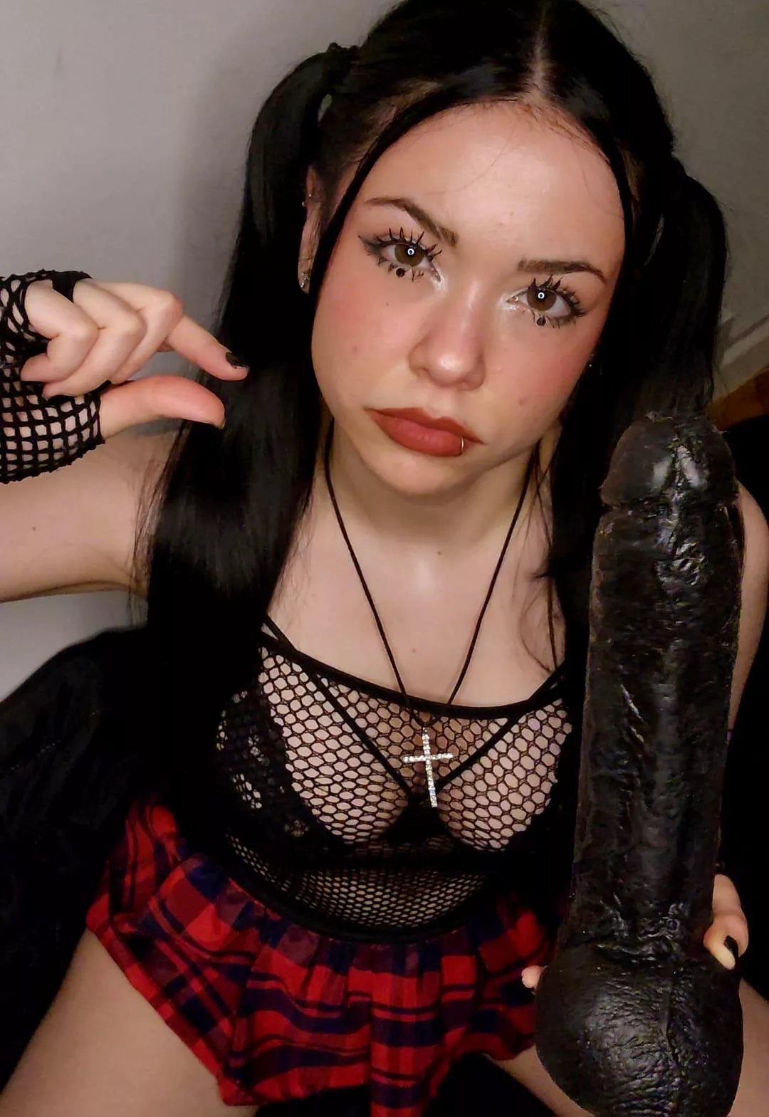 You little shirmp is so fucking useless to a Goddess like me... that your only destiny is to surrender as a slave and worship your gothic Mistress fulfilling her every whim...