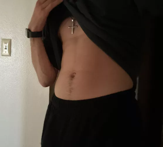 {22} {M4A} looking around