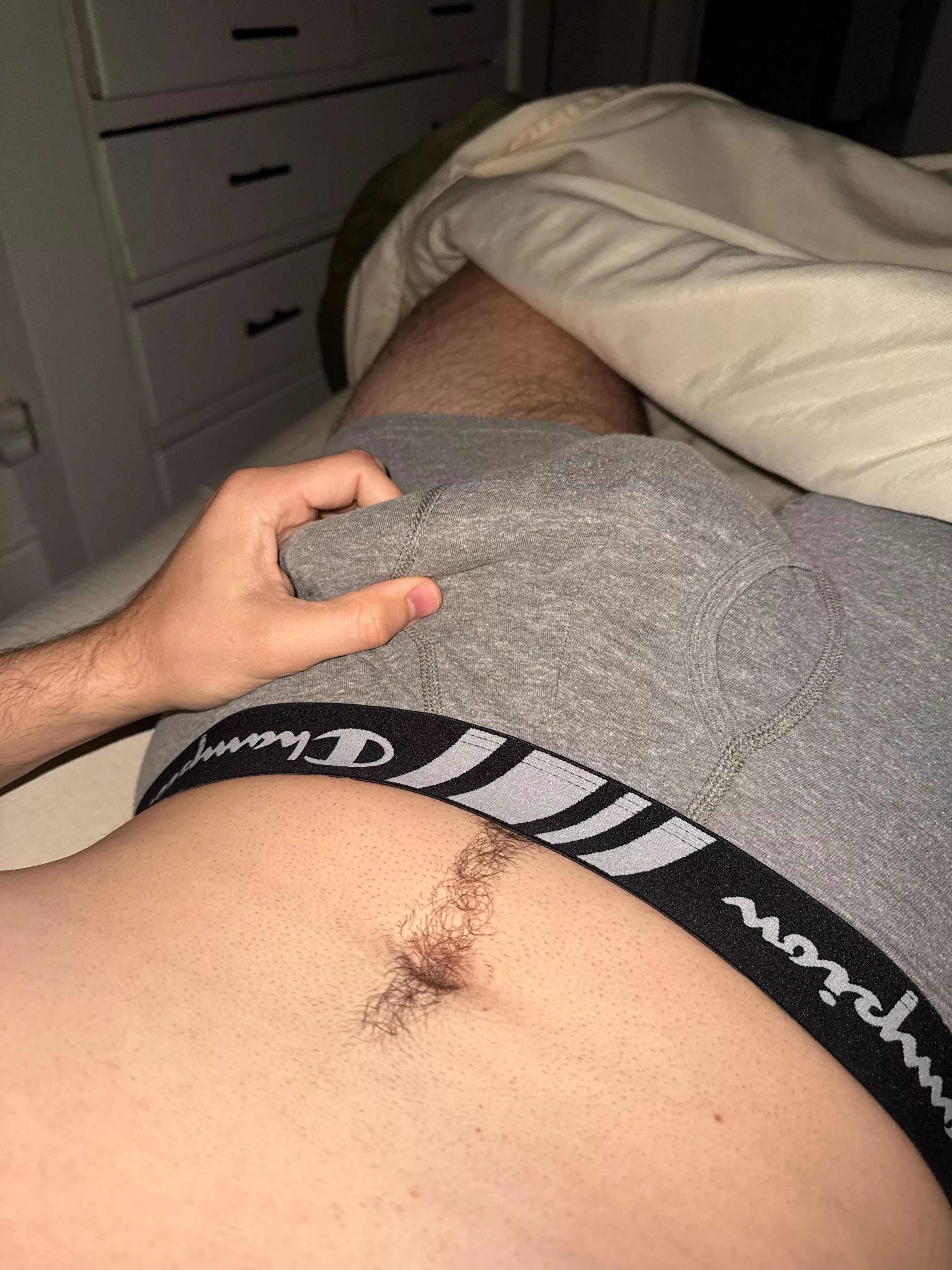 [28] late night 😈