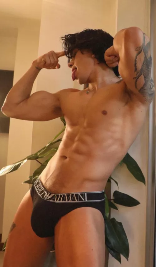 After I went through second puberty... my relationships had changed a lot, but as a former mom none had changed more than my relationship with my daughter. Now I'm a guy her age and I can't help but feel like there's an odd tension...