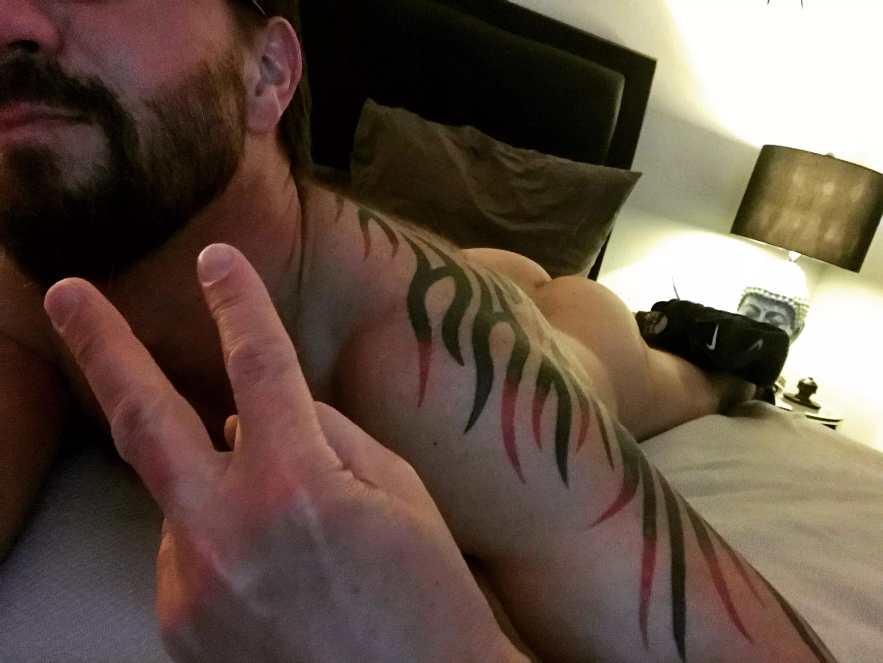 DL Chill Bi Masculine Blue Collar Construction Dude Looking To Give Head