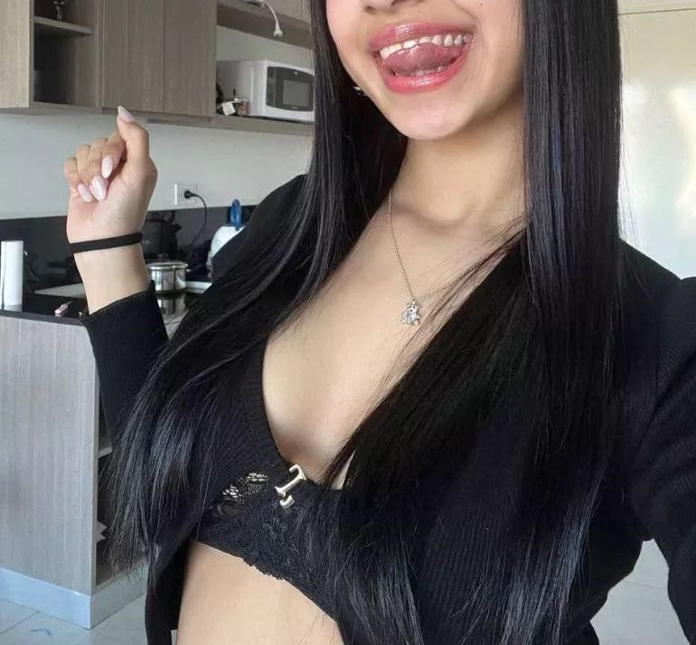 Do you want to play in bed daddy?