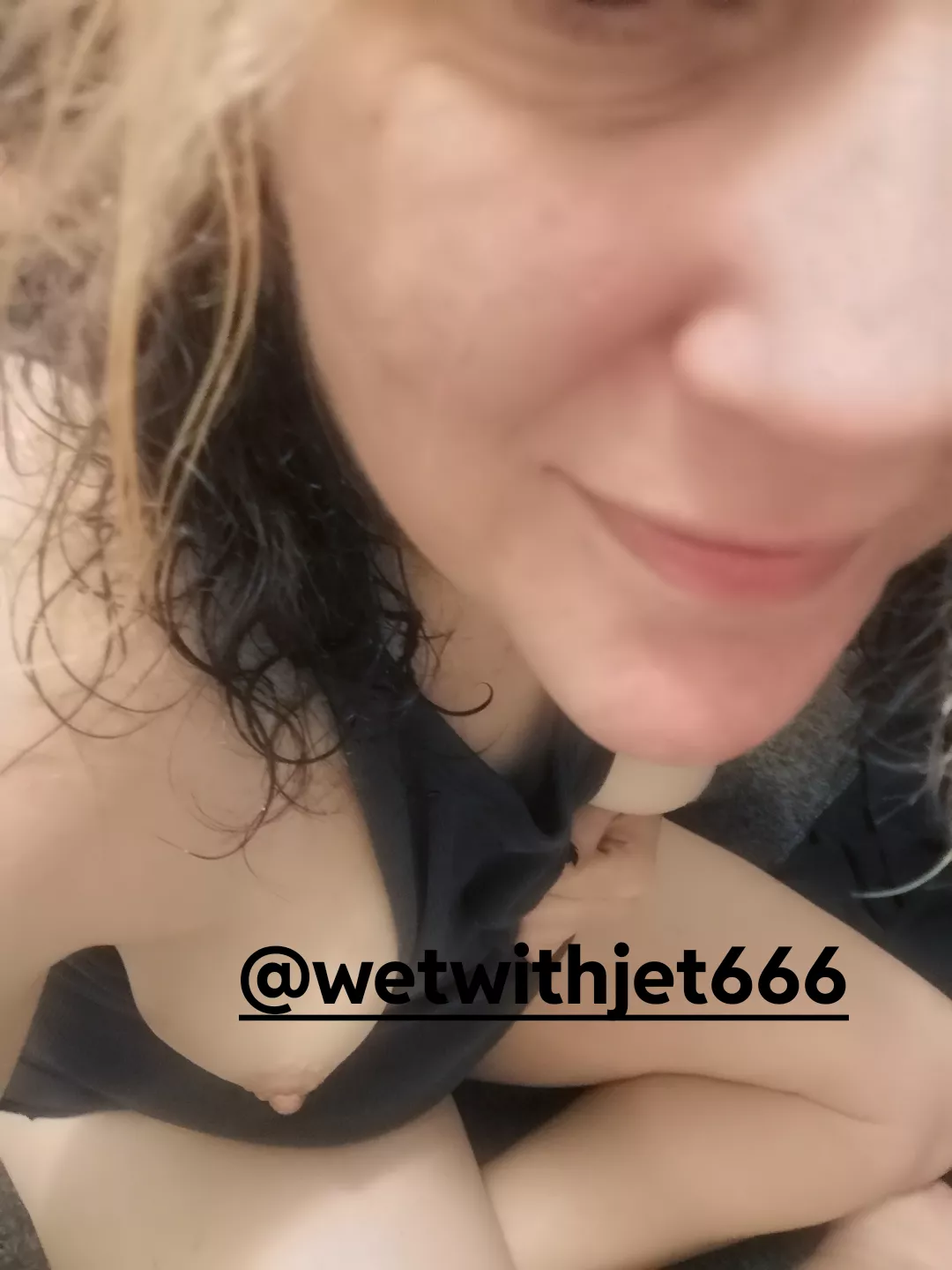 Good wife by day, slut by night 😇