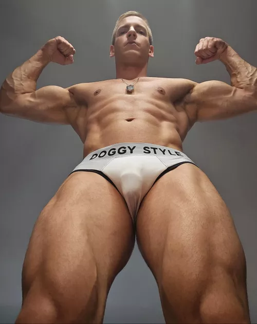 I’ll crush your head between my thighs and leave you begging for more 😏.. 