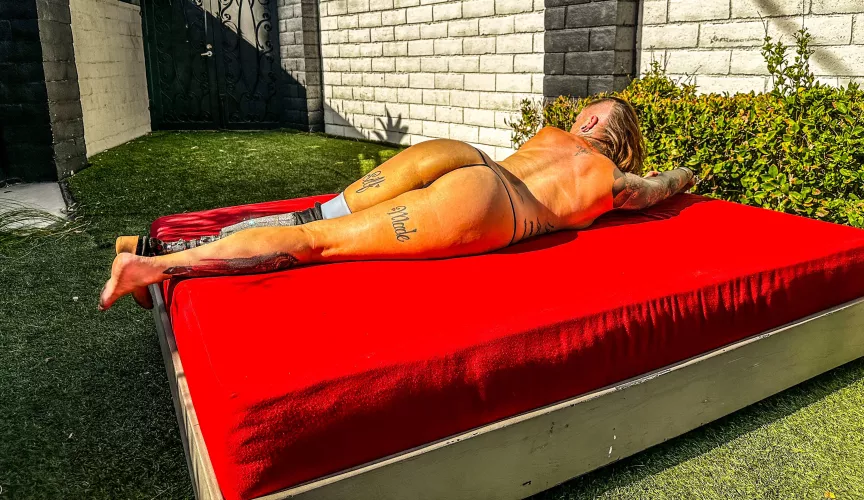 LBKA and combat veteran. Come give me a follow. Times are hard in a veteran income. 