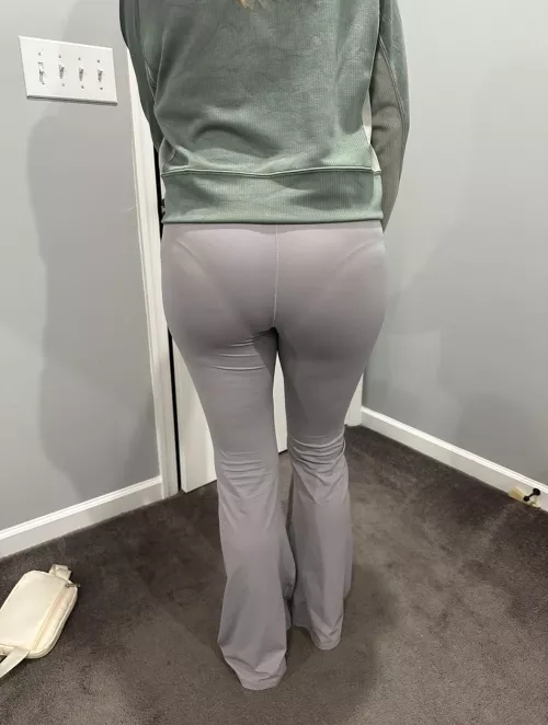 These pants really show my lines well. I love it!