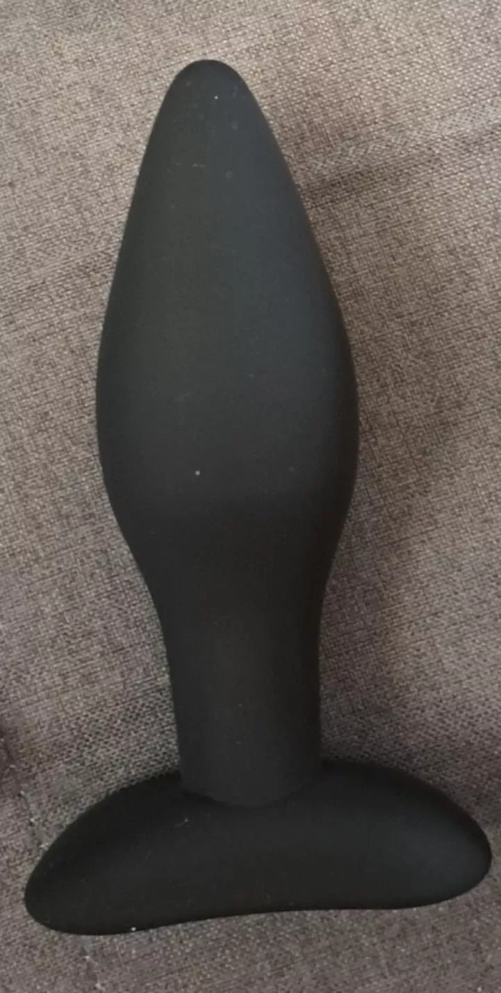 Up to my 5th largest plug that I have so far. This one was a bit of a challenge but nothing extra lube can't fix