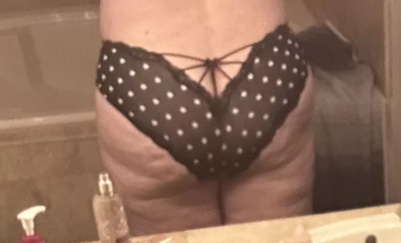 Wife’s pantys for the day! 