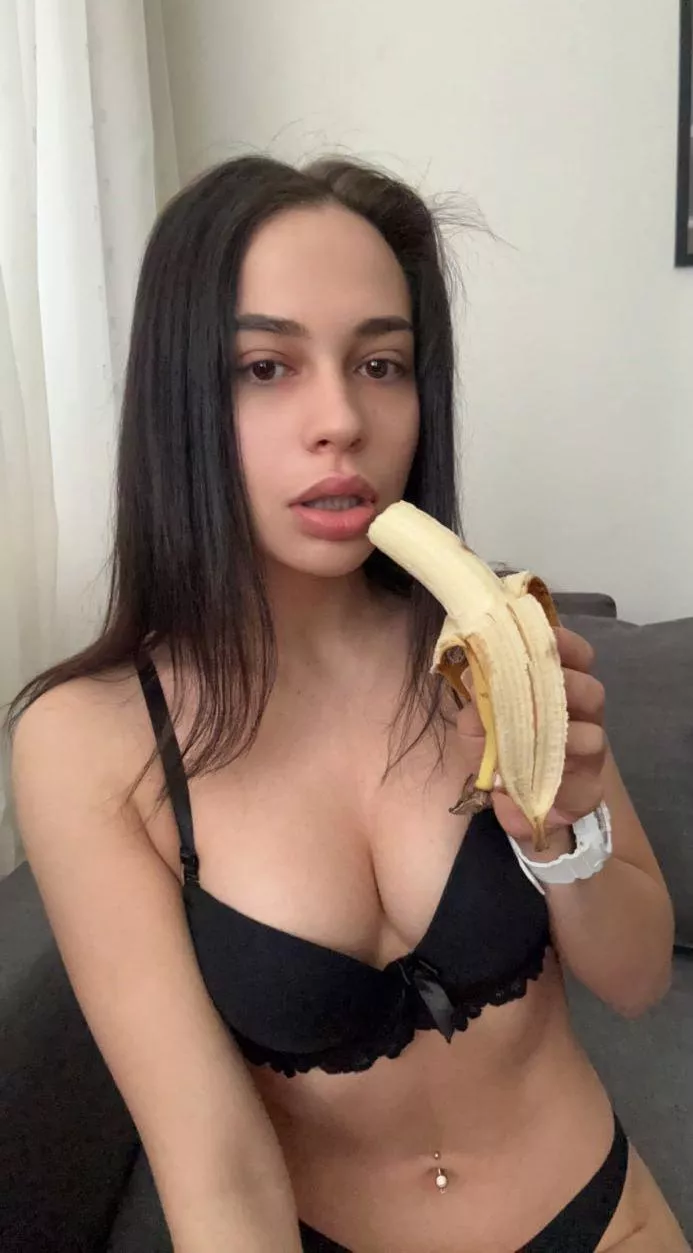 your fav teen slut on Sna.p - ellygaw
