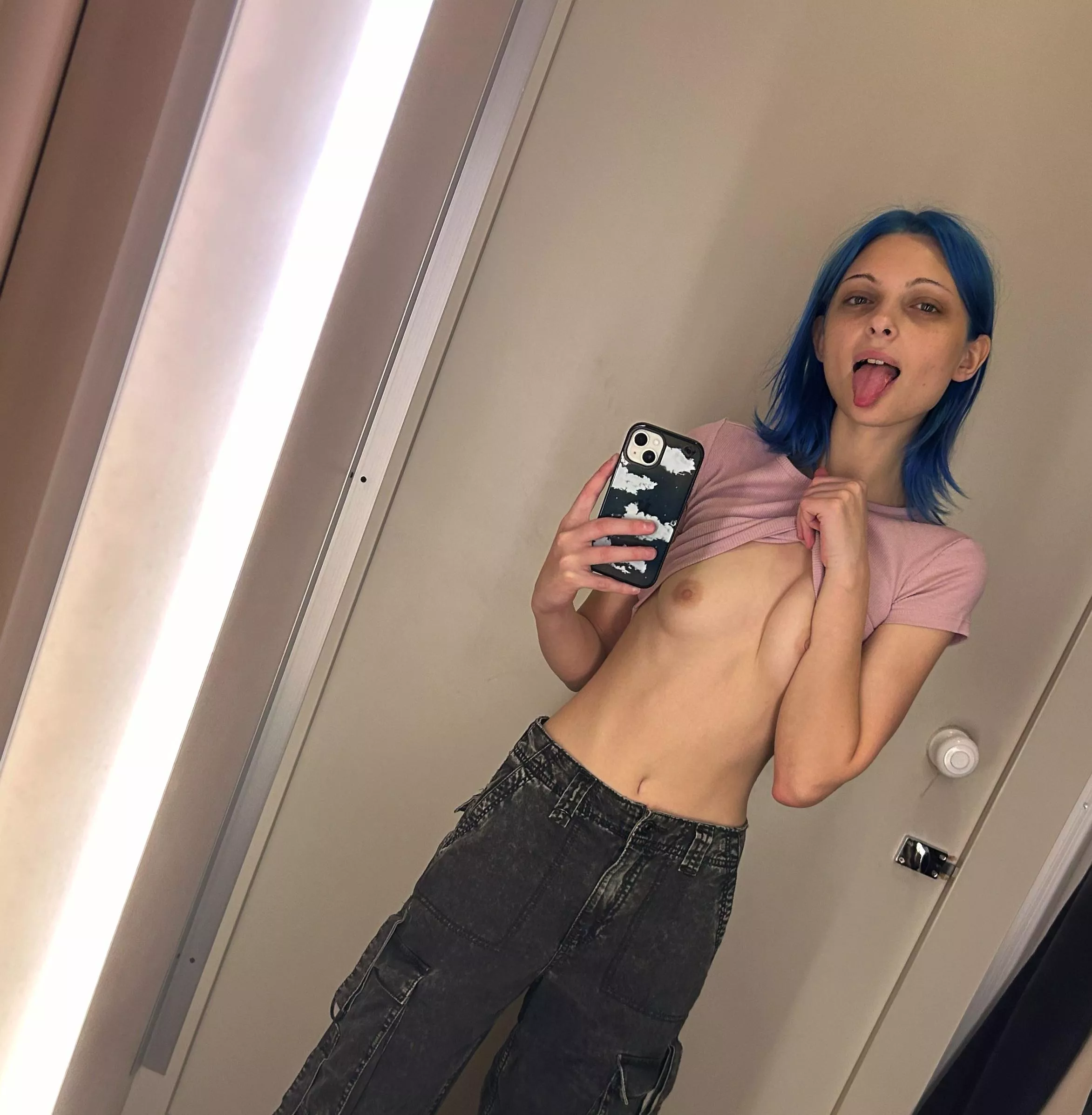 You're single... I'm single... I feel like this is a problem we can solve together