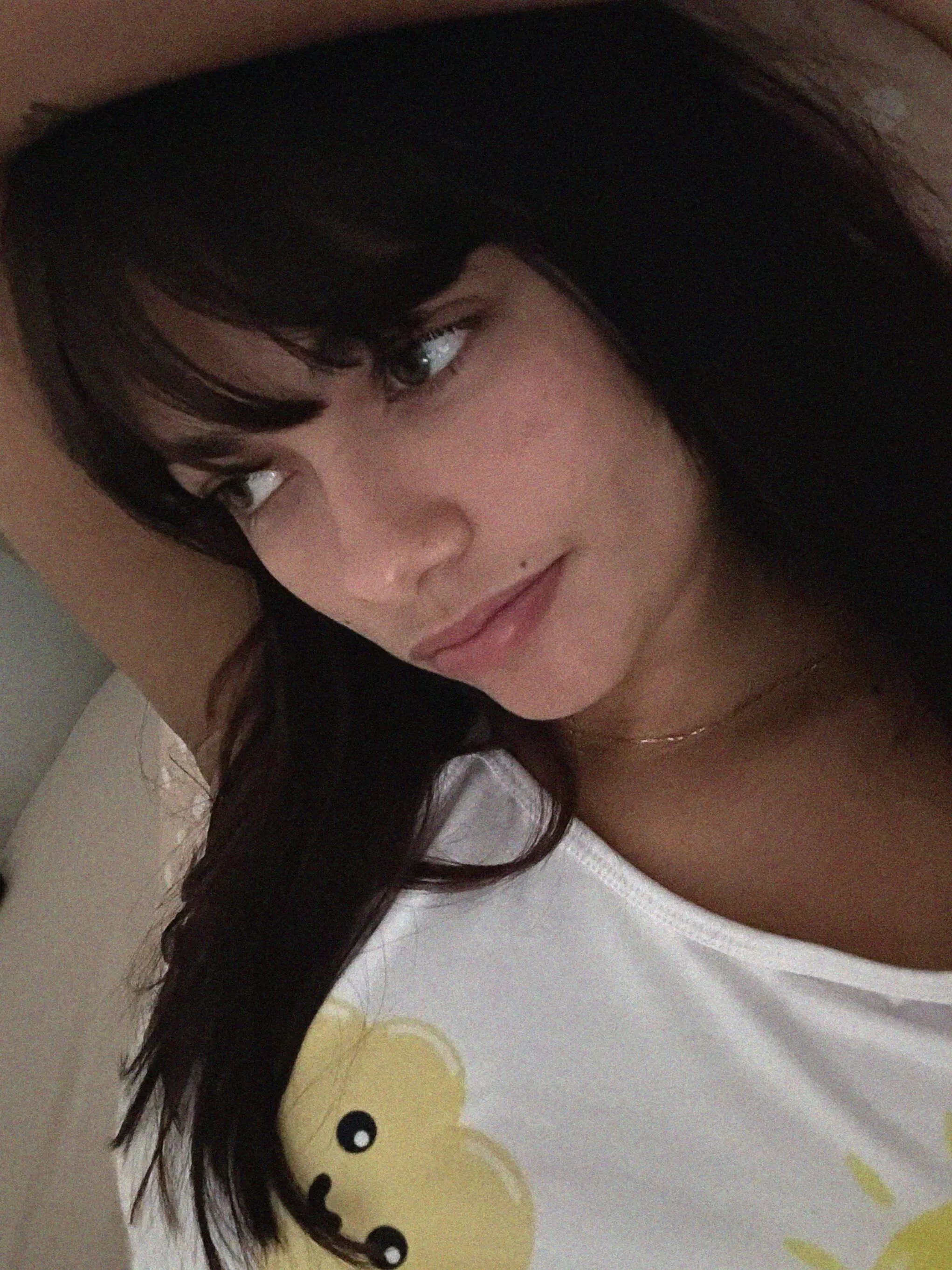 19 F4M Bored... care to join me and change that?